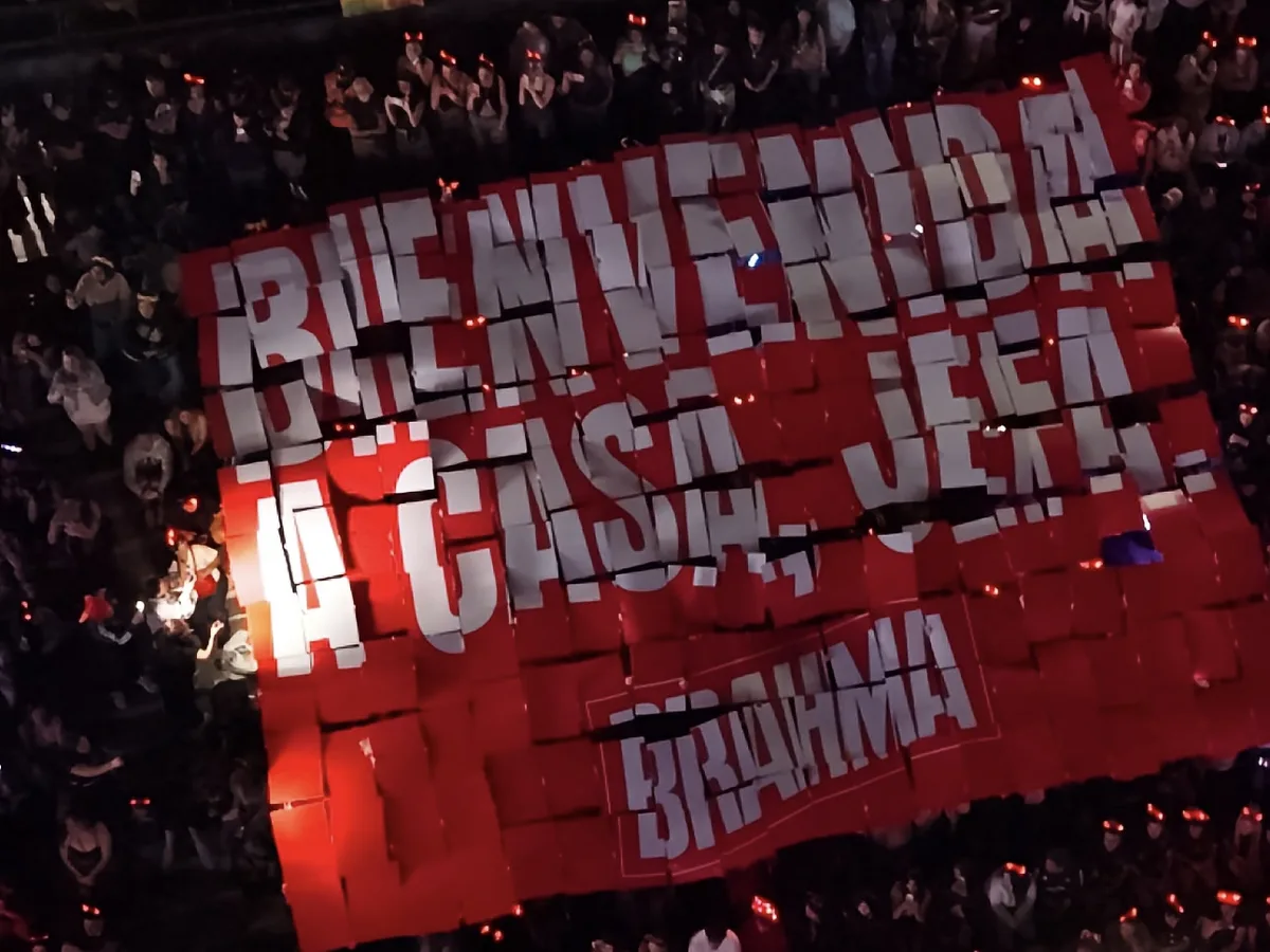 Brahma · Mosaico al concerto di Cazzu · Produzione · SOMOS DER (1)