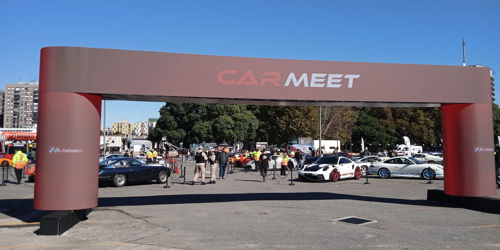 CARMEET 2026 · SOMOS DER