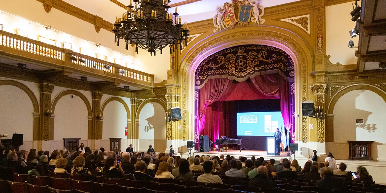 5e Congrès mondial des communautés asturiennes · Centro Asturiano · 35 centres · ~100 délégués
